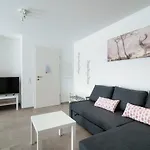 1 By Quokka 360 - A One-bedroom In The Moesano Valley Διαμέρισμα