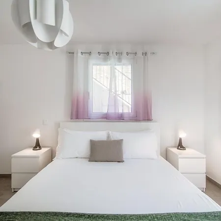 1 By Quokka 360 - A One-bedroom In The Moesano Valley Apartment *